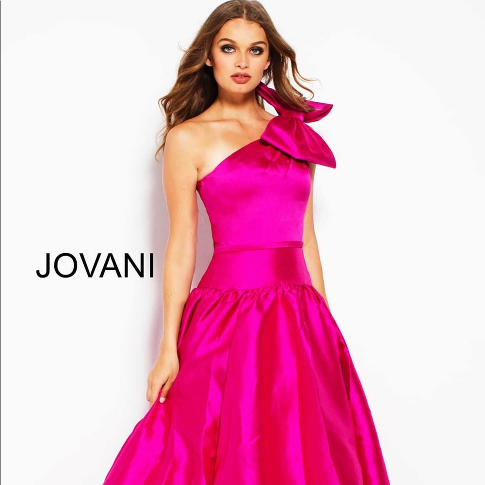 Jovoni Ballgown